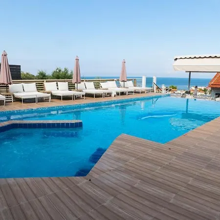Aparthotel Anny Residences &