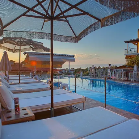Aparthotel Anny Residences & Skala Kallirakhis