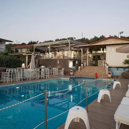Anny Residences & 4*