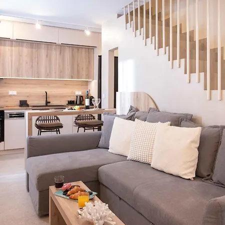 Aparthotel Anny Residences & 4*