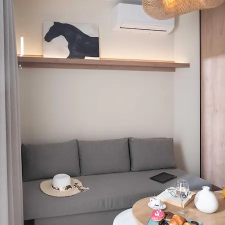 Aparthotel Anny Residences &