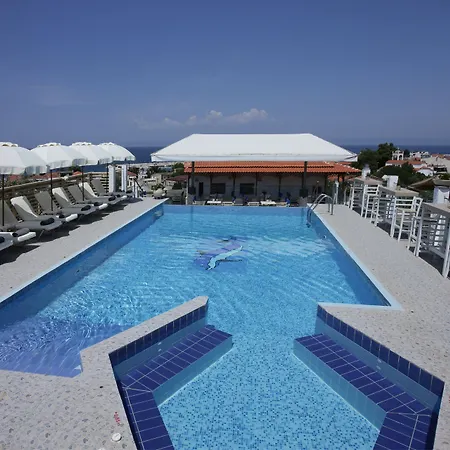 Aparthotel Anny Residences & 4*
