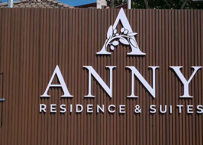 Anny Residences & 4*