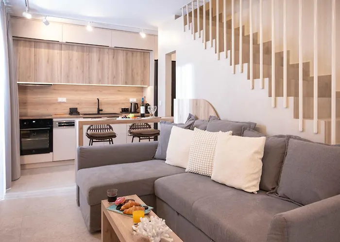 Ξενοδοχείο με διαμερίσματα Anny Residences & 4*