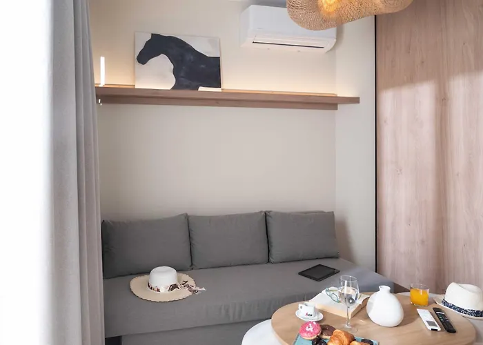 Ξενοδοχείο με διαμερίσματα Anny Residences &