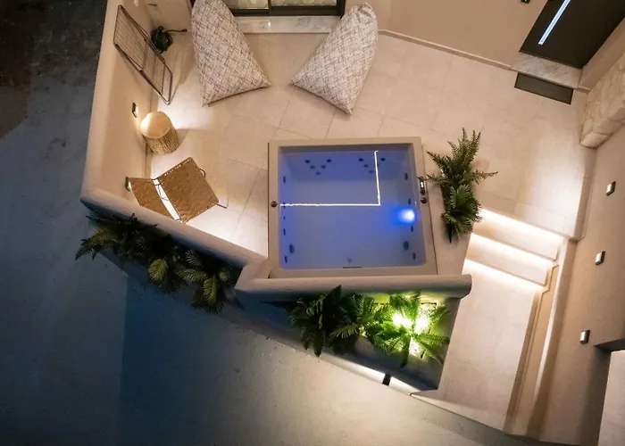 Ξενοδοχείο με διαμερίσματα Anny Residences & 4*