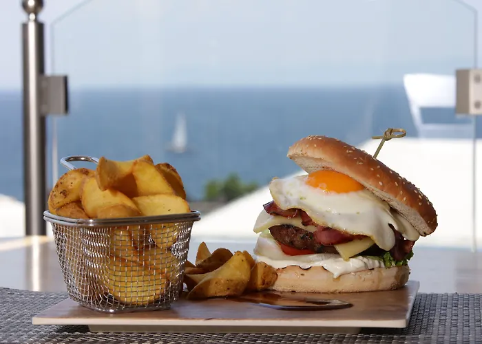 Ξενοδοχείο με διαμερίσματα Anny Residences & Σκάλα Καλλιράχης