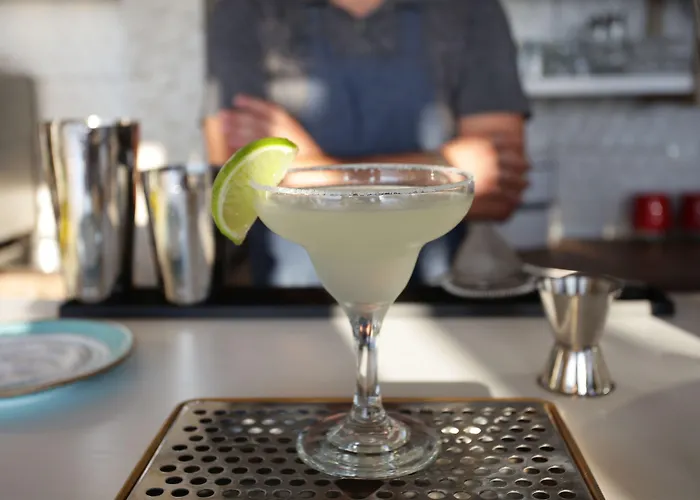 Ξενοδοχείο με διαμερίσματα Anny Residences & 4*